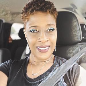 Meet your Posher, Lynne